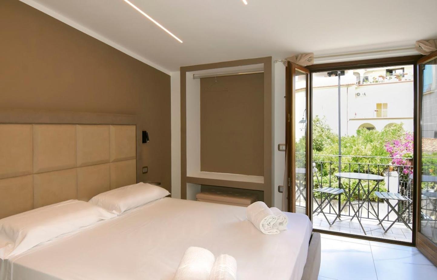 Belma Aparthotel And Rooms Marina di Camerota Dış mekan fotoğraf